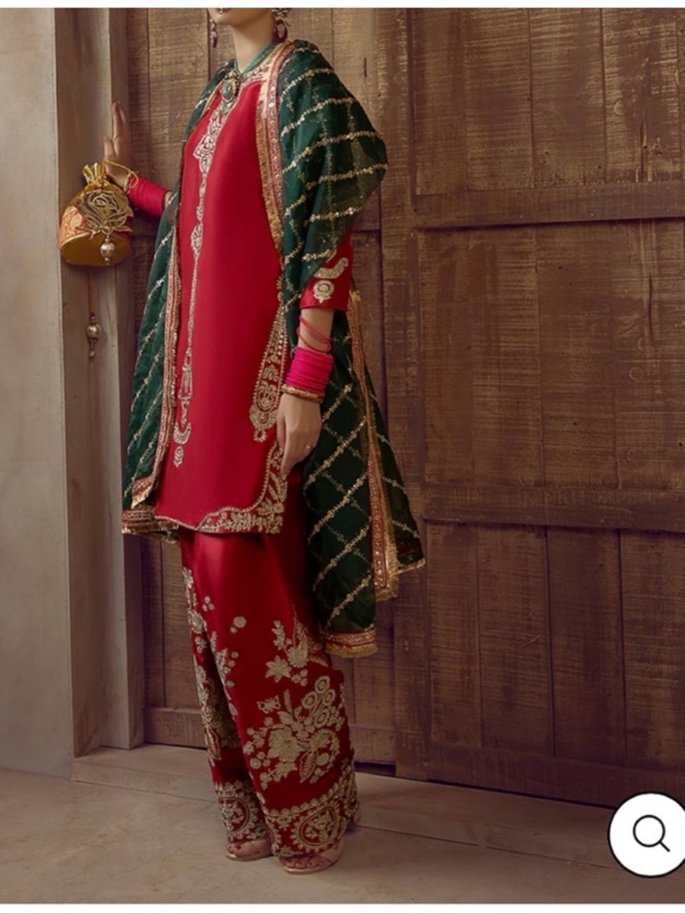 Pakistani designer— Ali Xeeshan https://alixeeshanempire.com - Picture 3 of 9